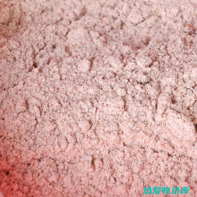 磨粉：粟米可以磨成粉，制作成粟米馒头、粟米饼等食品。(粟米打粉)